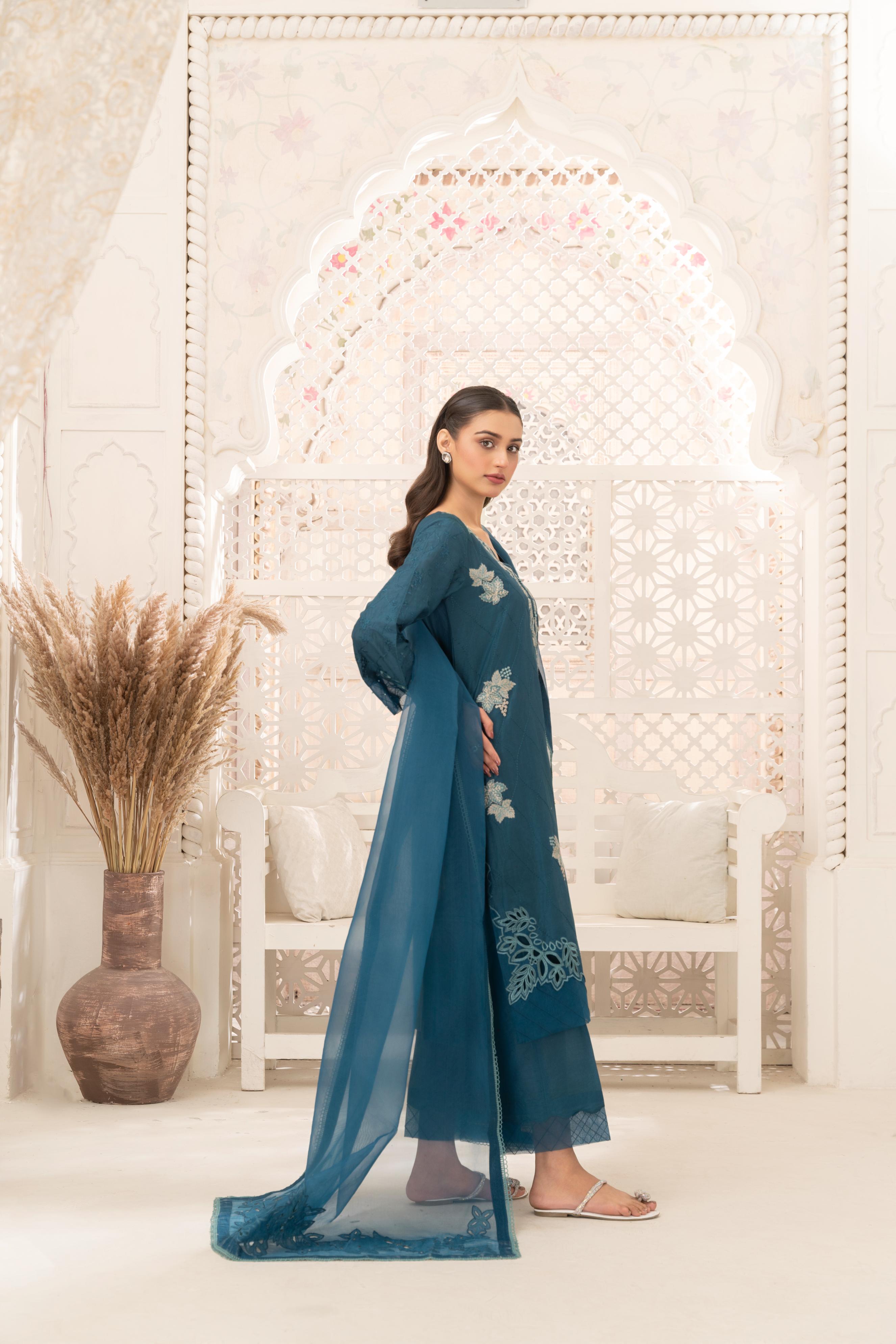 2540B - Embroidered 3Pc Dress - Zarqun Premium