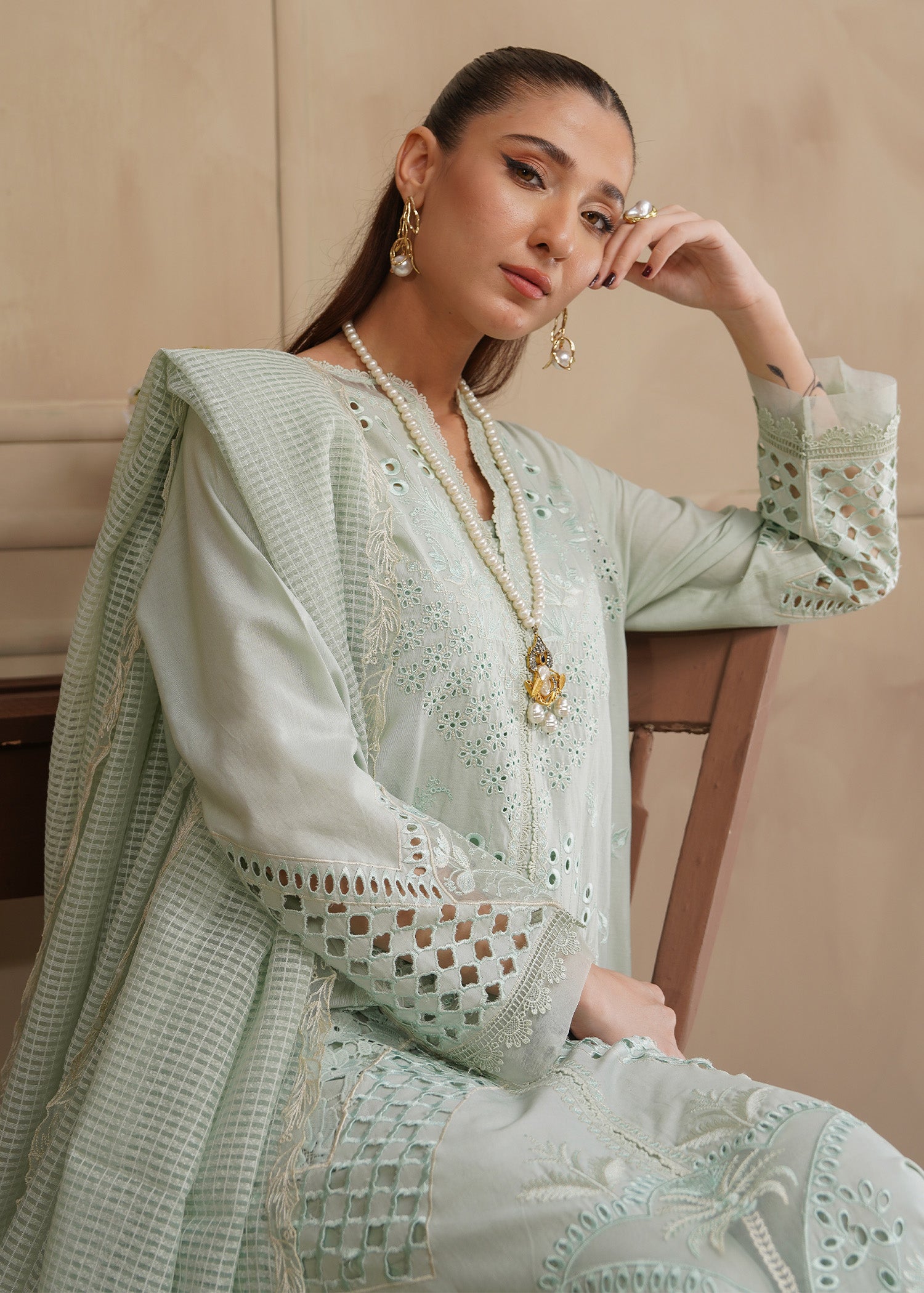 2516 - Embroidered 3Pc Dress - Zarqun Premium