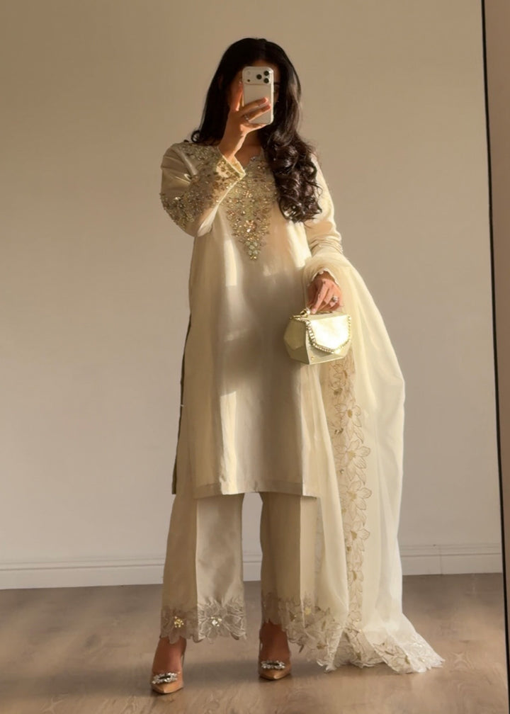 2582A - Best Selling Formal Wear - Zarqun Premium